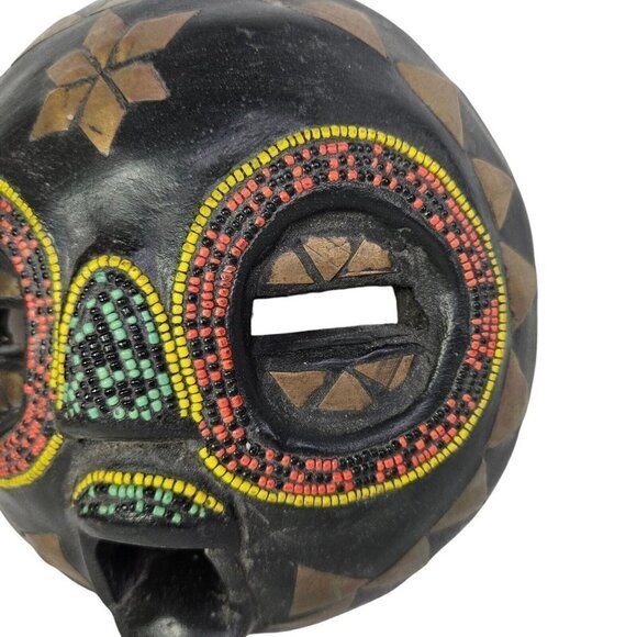 Ghana African Ashanti Mask Beaded‎ Brass Inlay Carved Round Wood Art Sculpture - Picture 3 of 7